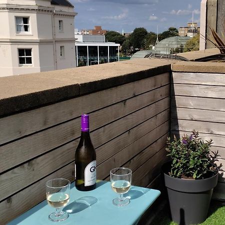 Dress Circle Apartment Eastbourne Luaran gambar