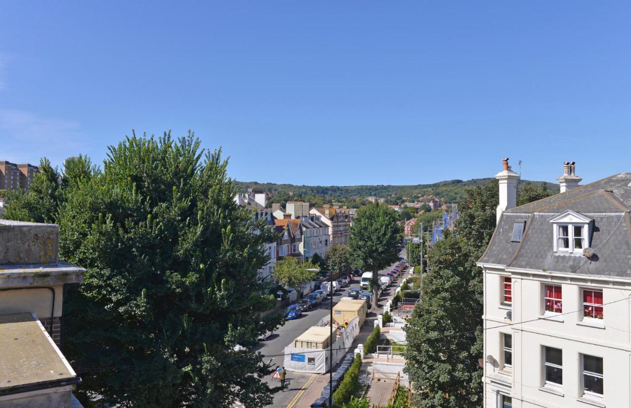 Dress Circle Apartment Eastbourne Luaran gambar